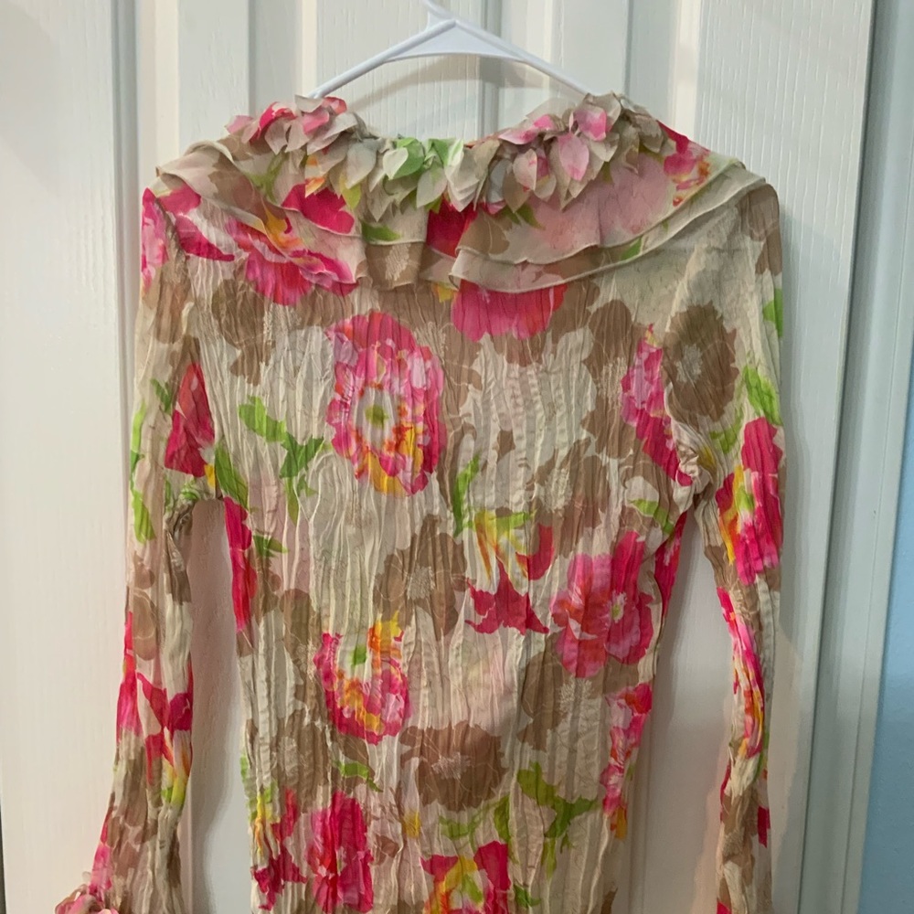 Floral MK Solo sheer blouse. Very pretty